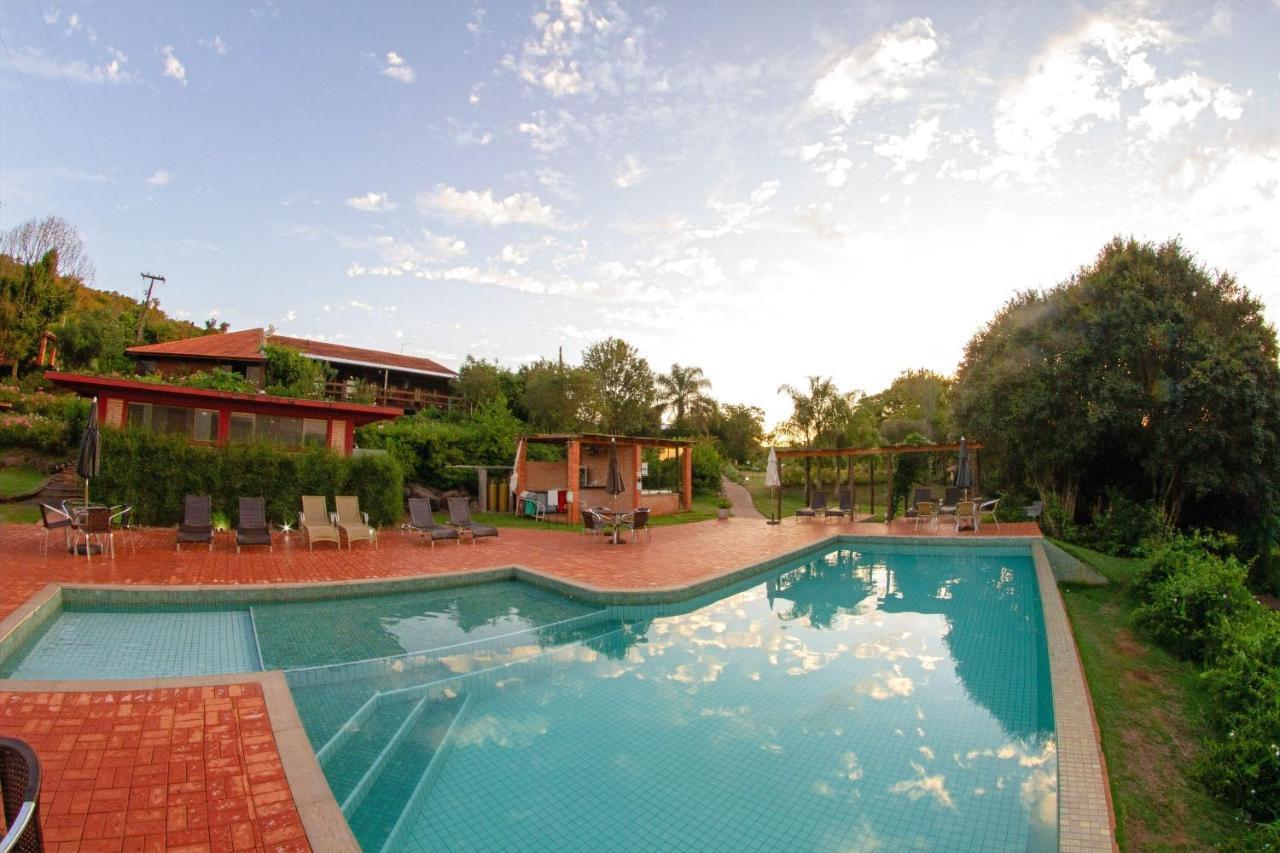 Hotel Fazenda Vale Alvorada カスカヴェウ エクステリア 写真